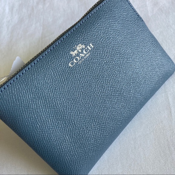 COACH Metallic Glitter Wristlet - Picture 4 of 9